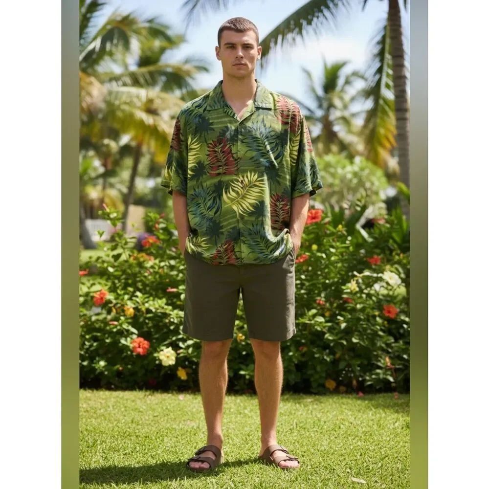 Tommy Bahama Men’s Green Silk Hawaiian Short Sleeve Floral Palms Shirt Size M